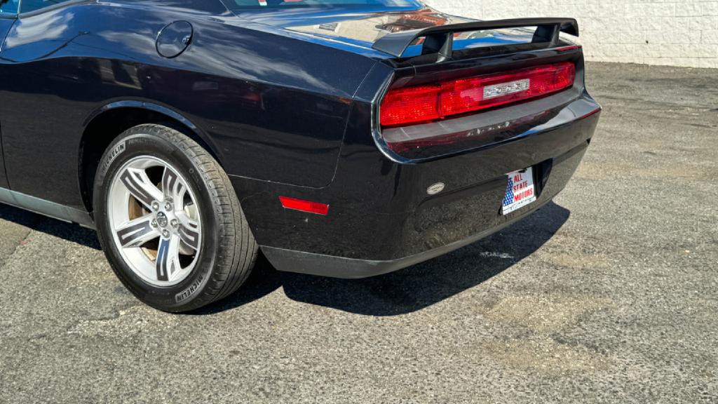 2010 Dodge Challenger Image 53
