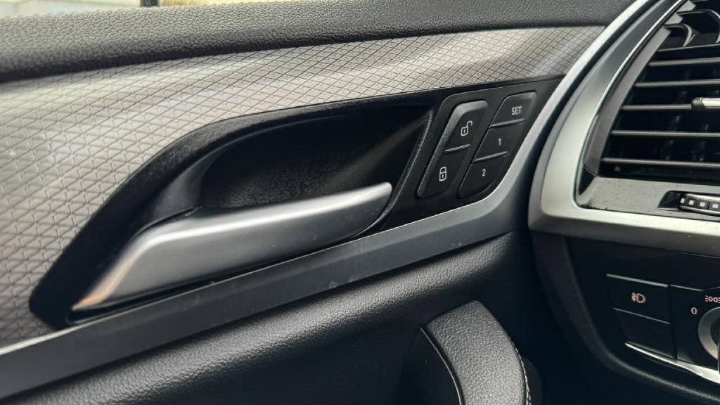 2020 BMW X3 Image 27