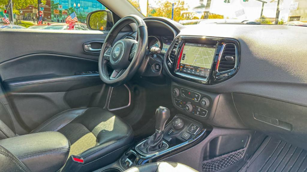 2018 Jeep Compass Image 17