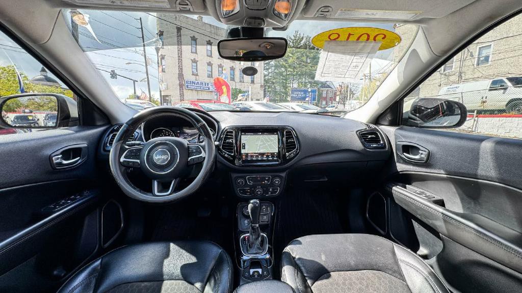 2018 Jeep Compass Image 19