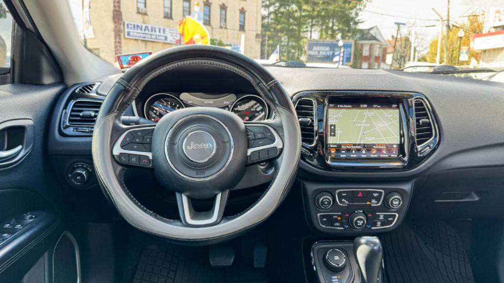 2018 Jeep Compass Image 20