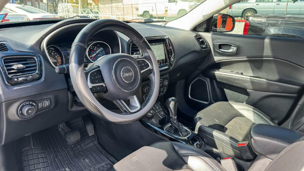 2018 Jeep Compass Image 21