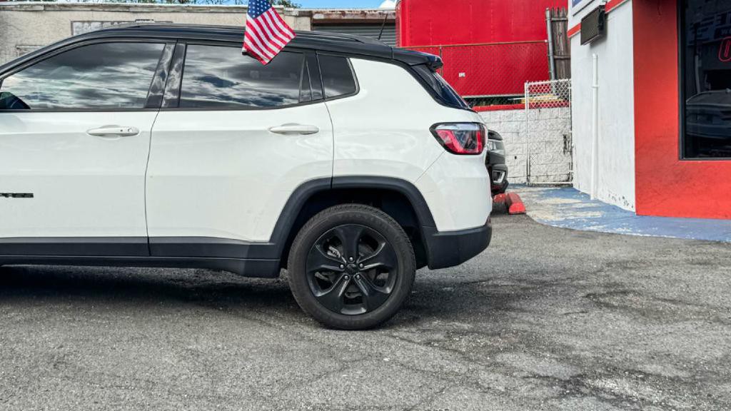 2018 Jeep Compass Image 56