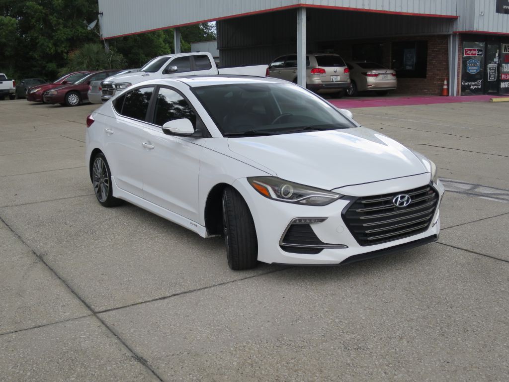 2018 Hyundai Elantra Image 3