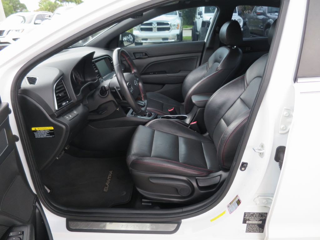 2018 Hyundai Elantra Image 10