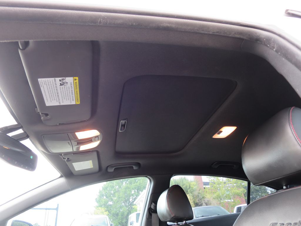2018 Hyundai Elantra Image 24