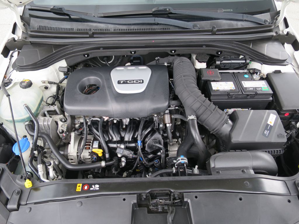 2018 Hyundai Elantra Image 26