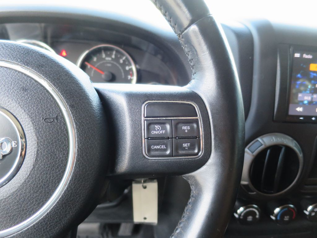 2017 Jeep Wrangler Unlimited Image 21