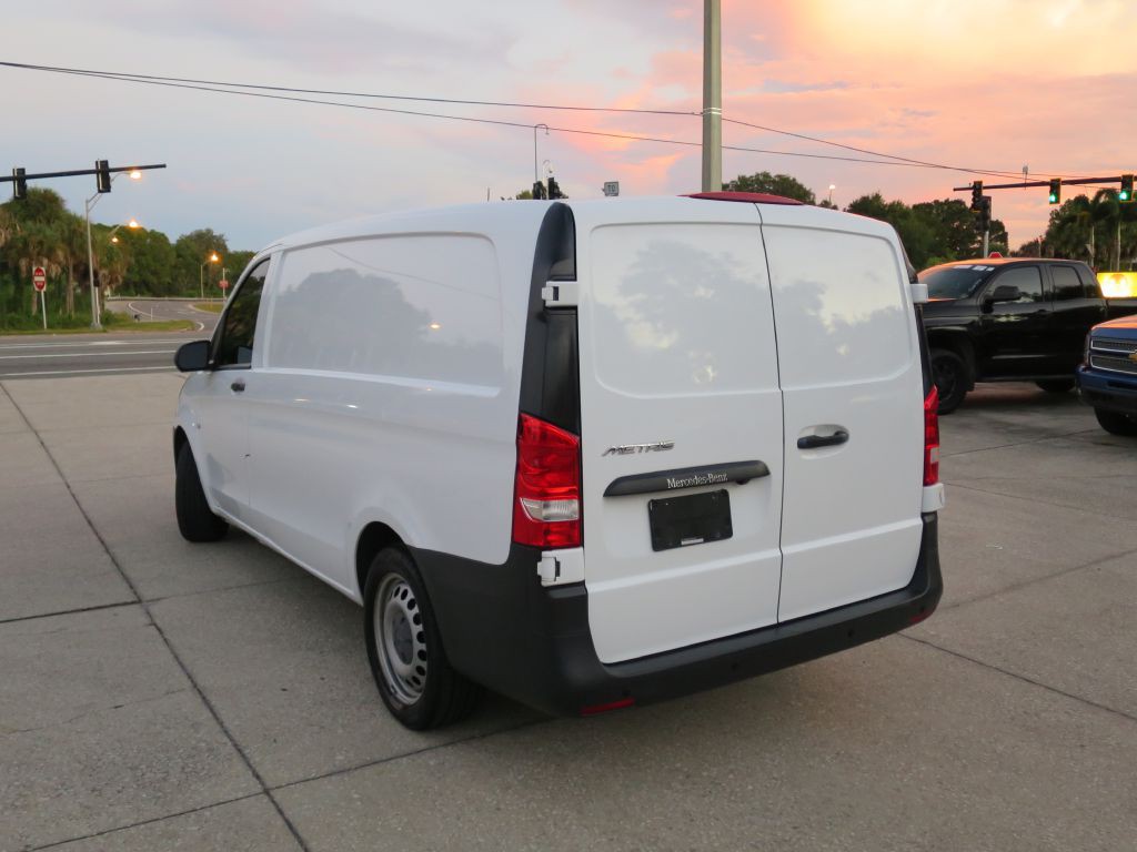 2020 Mercedes-Benz Metris Image 7