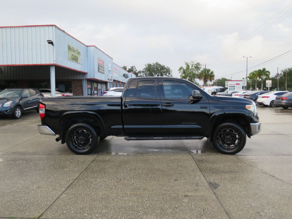 2015 Toyota Tundra Image 4