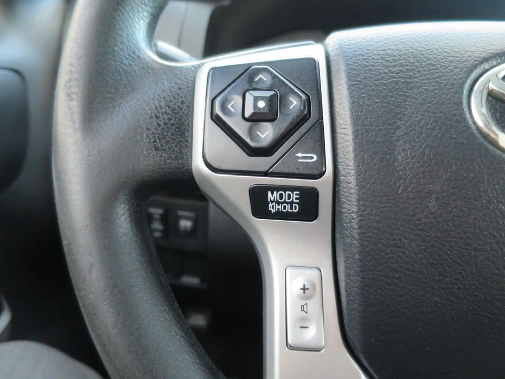 2015 Toyota Tundra Image 23