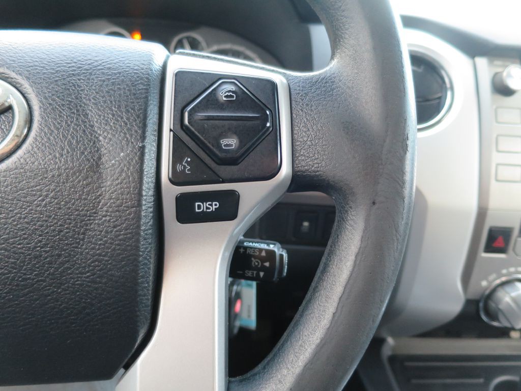 2015 Toyota Tundra Image 24