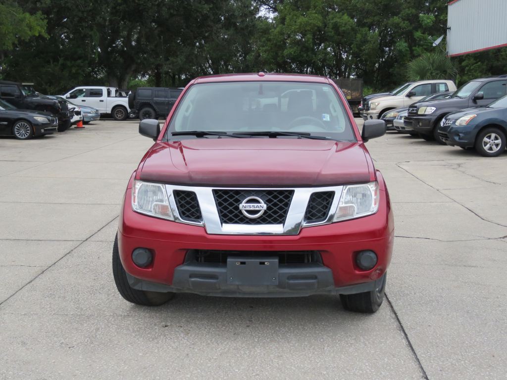 2016 Nissan Frontier Image 2