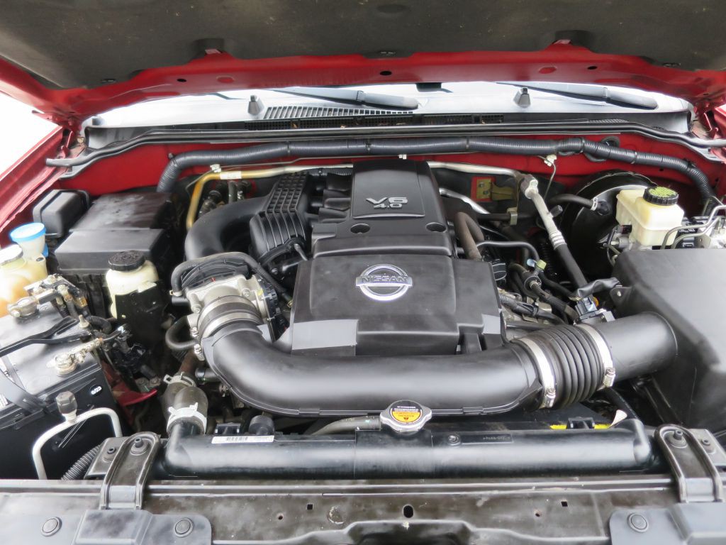 2016 Nissan Frontier Image 25