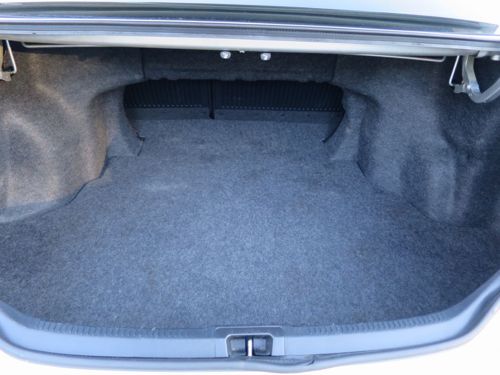 2012 Toyota Camry Image 26