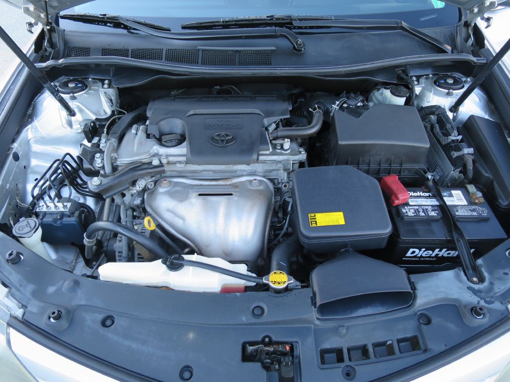 2012 Toyota Camry Image 27