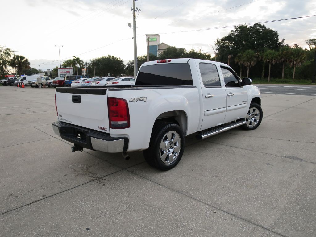 2011 GMC Sierra Image 5