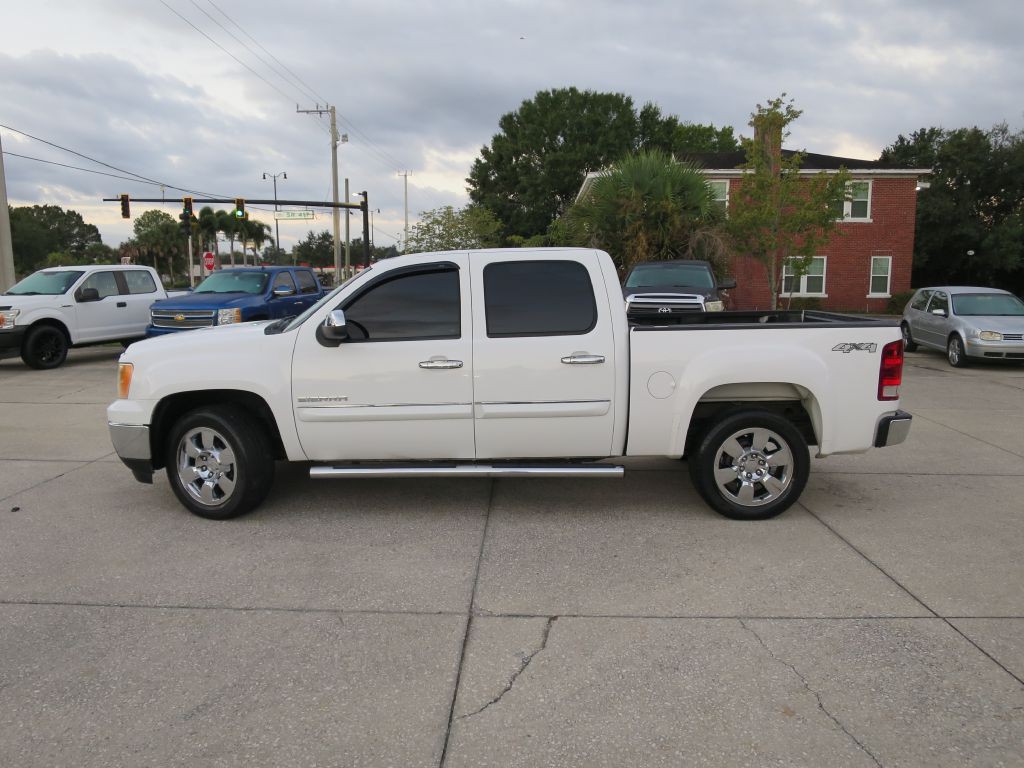2011 GMC Sierra Image 8