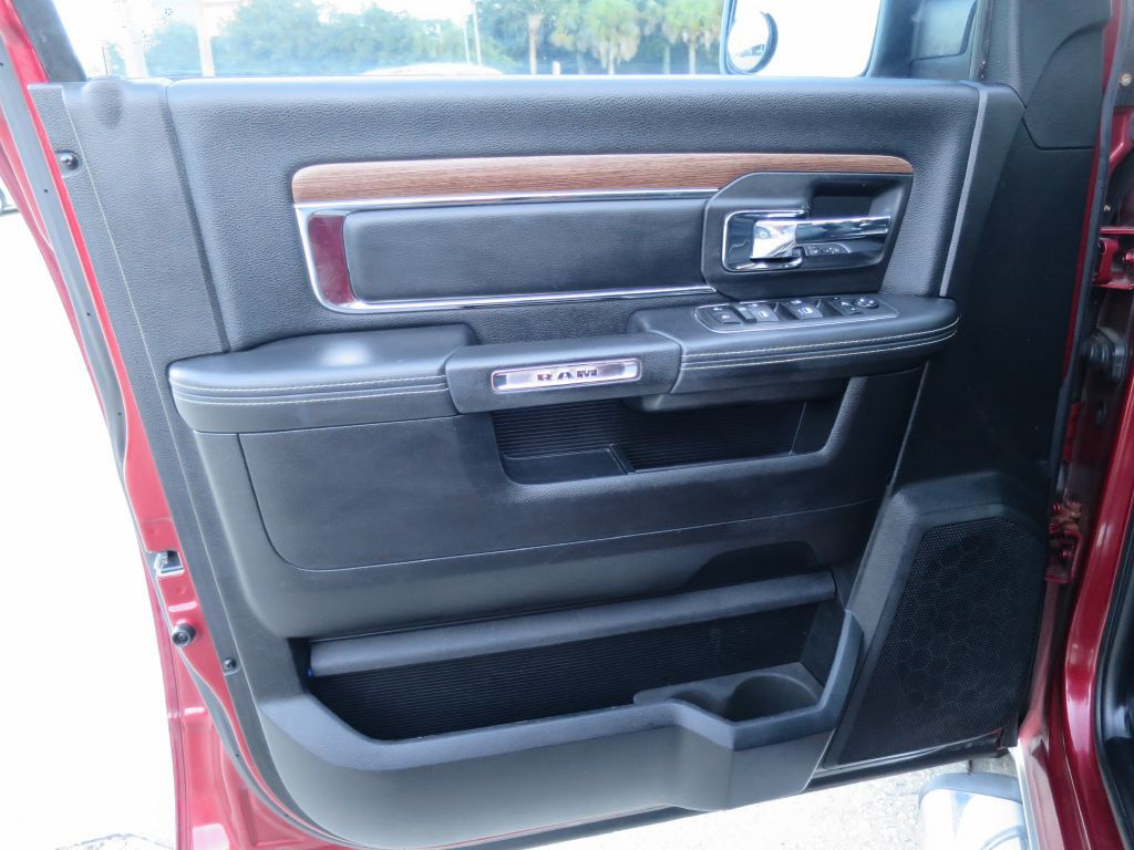 2014 RAM 1500 Image 18