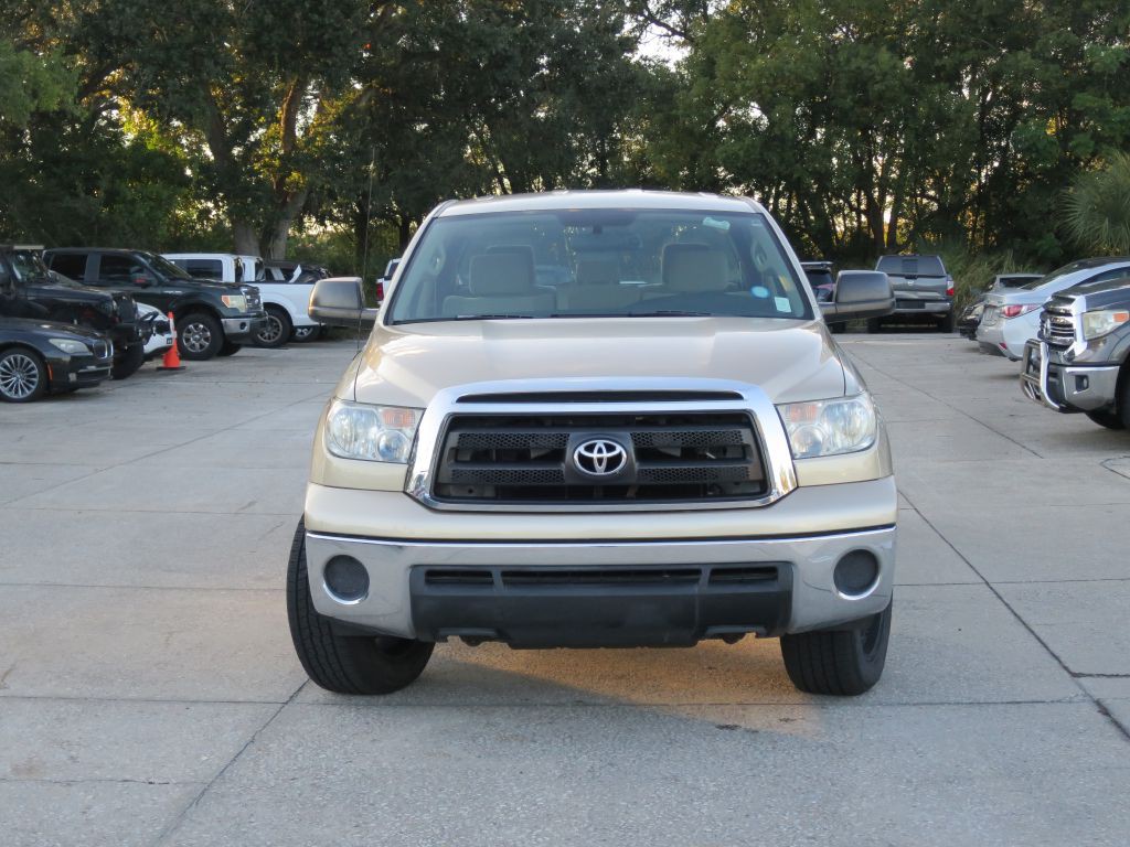 2010 Toyota Tundra Image 2