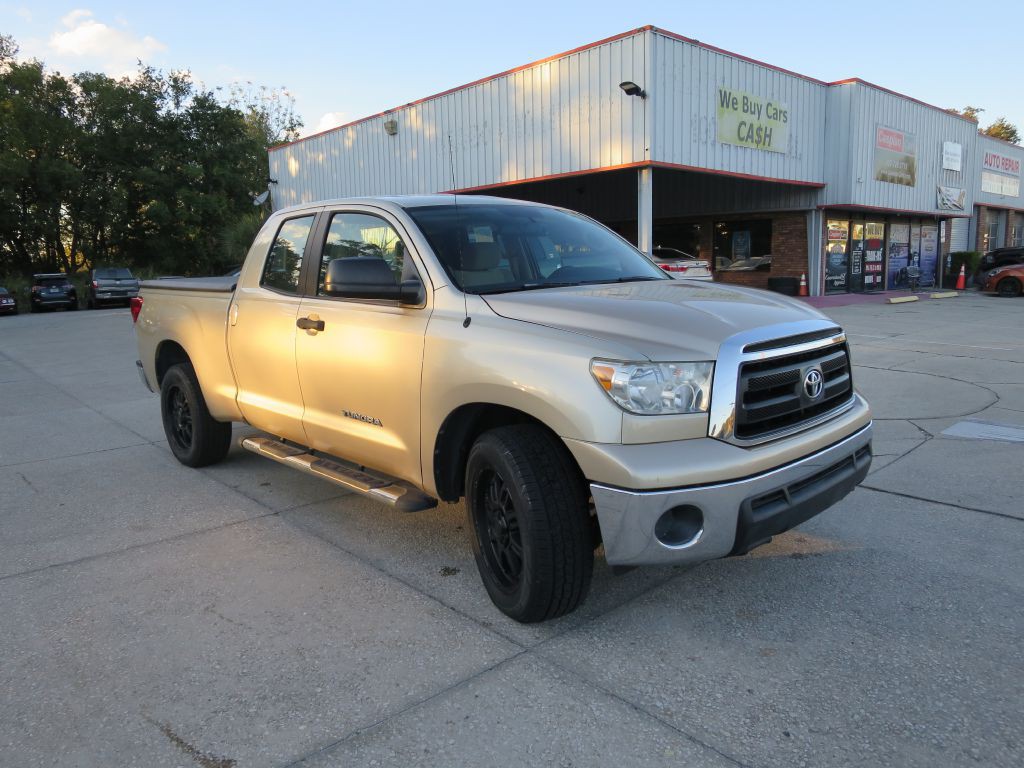 2010 Toyota Tundra Image 3