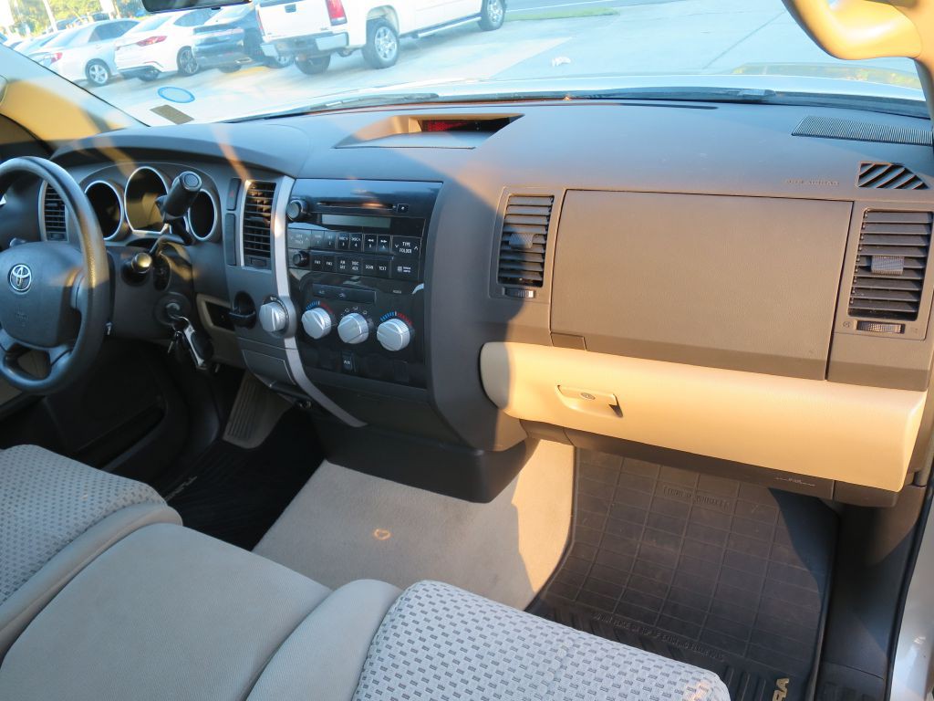 2010 Toyota Tundra Image 13