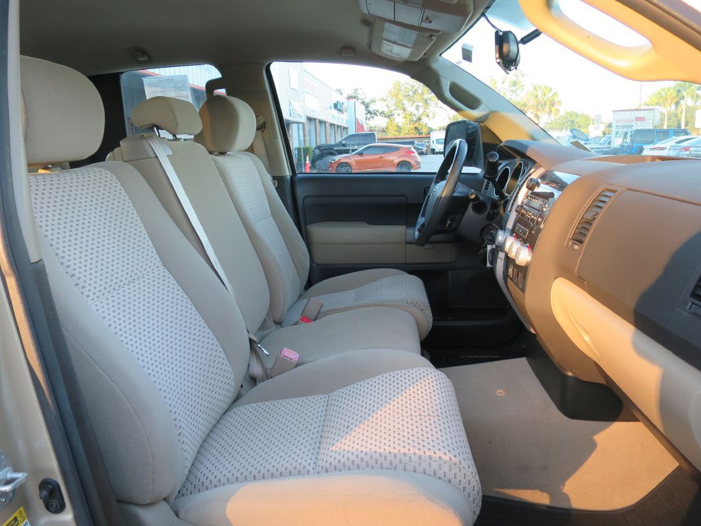 2010 Toyota Tundra Image 14