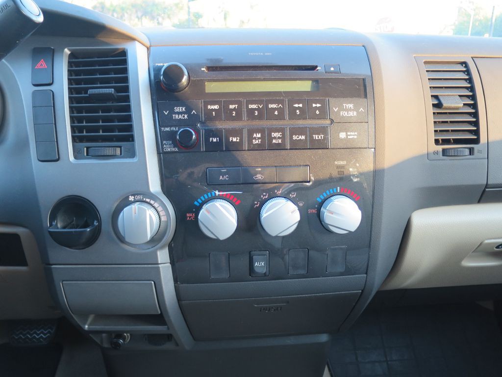 2010 Toyota Tundra Image 21