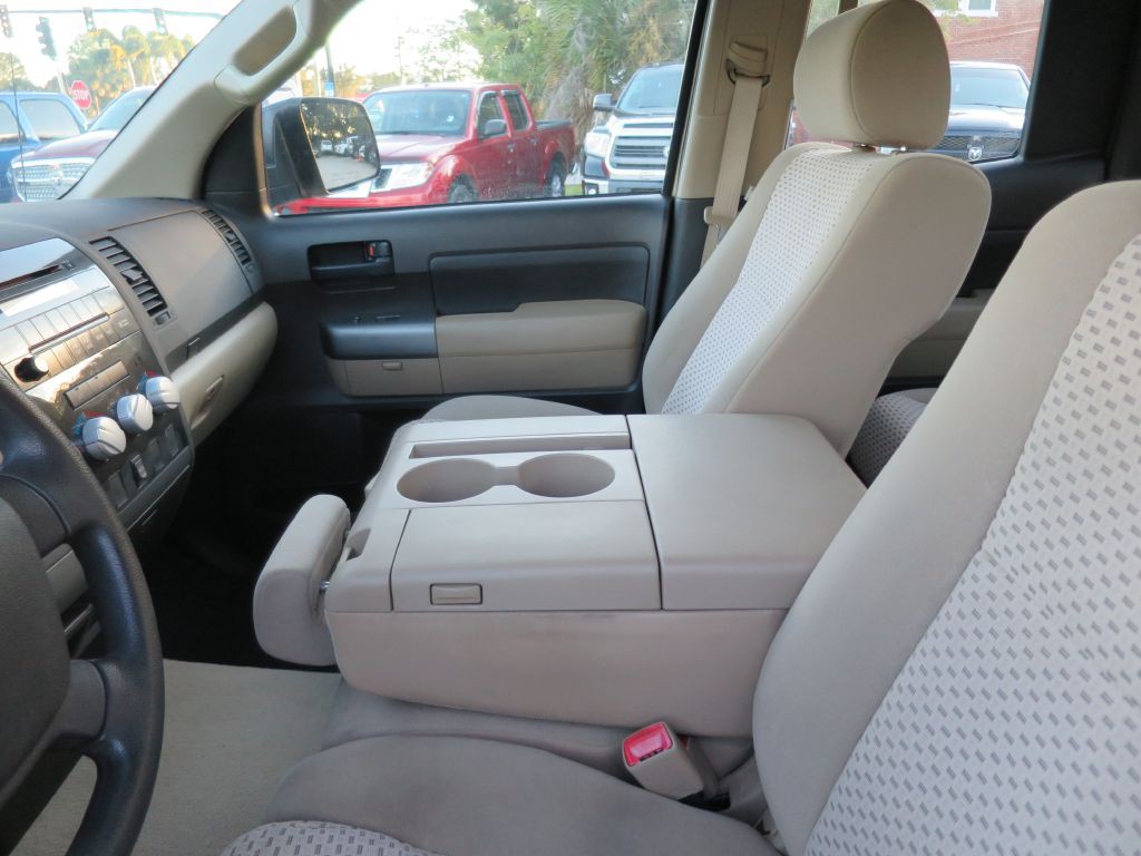 2010 Toyota Tundra Image 24