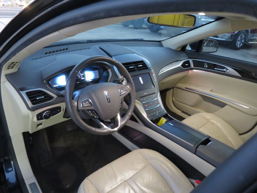 2014 Lincoln MKZ Image 9