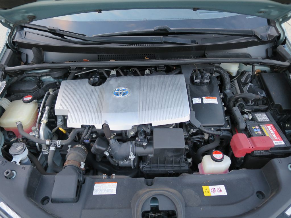 2016 Toyota Prius Image 30