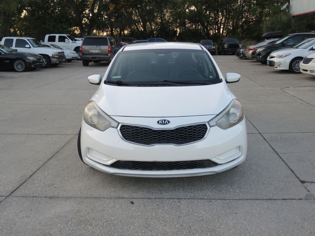 2015 Kia Forte Image 2