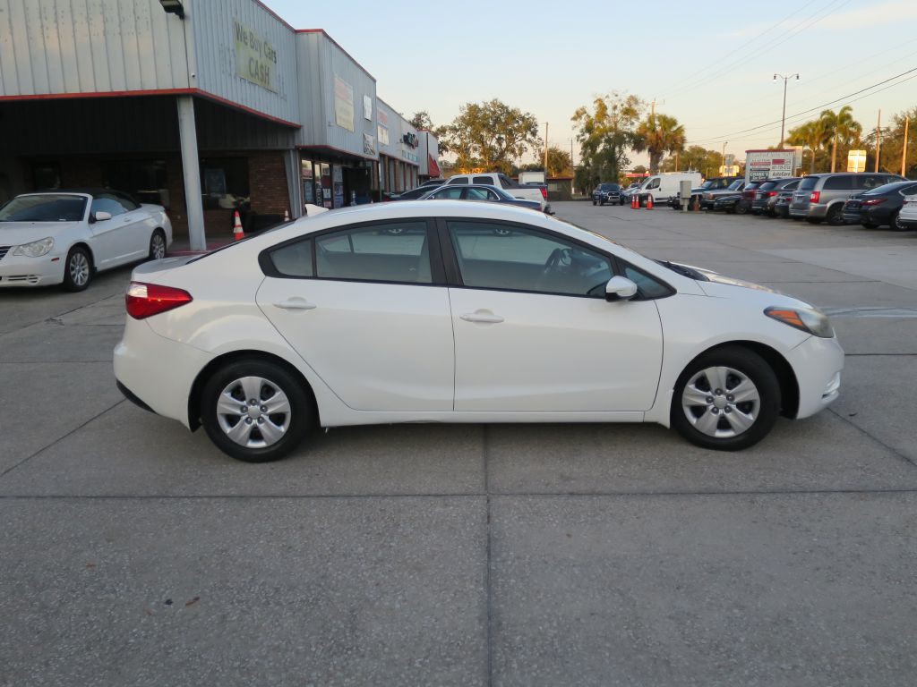 2015 Kia Forte Image 4