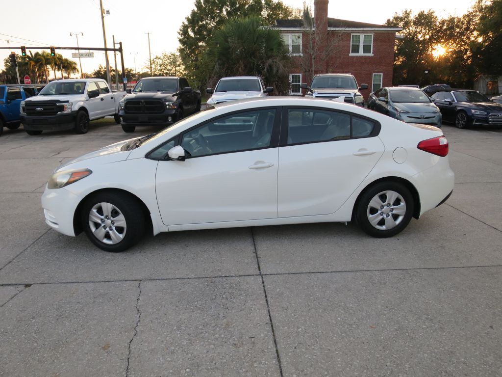 2015 Kia Forte Image 8