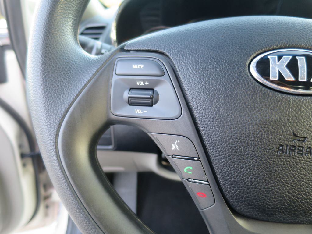 2015 Kia Forte Image 20