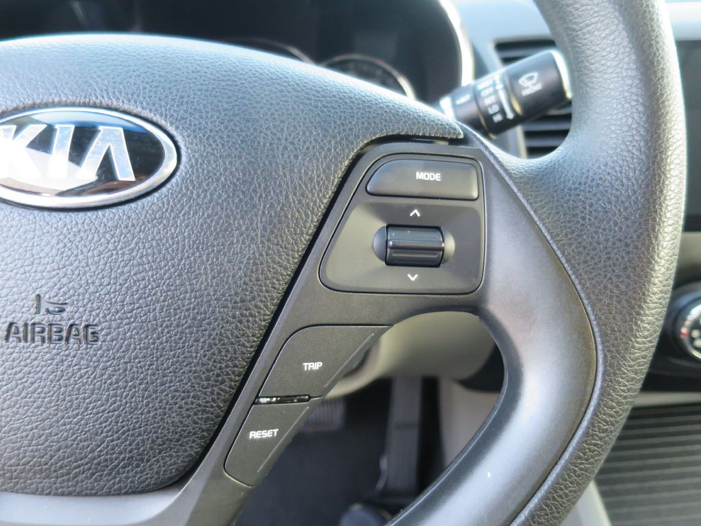2015 Kia Forte Image 21