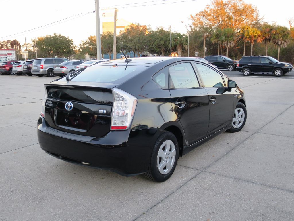 2011 Toyota Prius Image 5