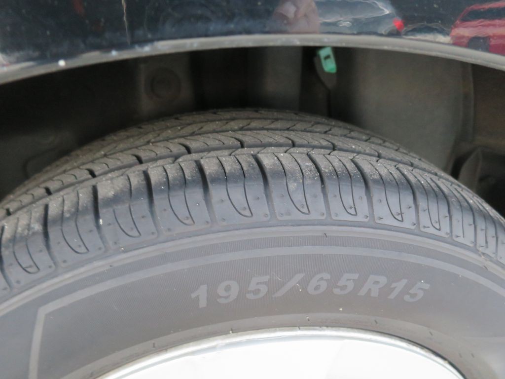 2011 Toyota Prius Image 30