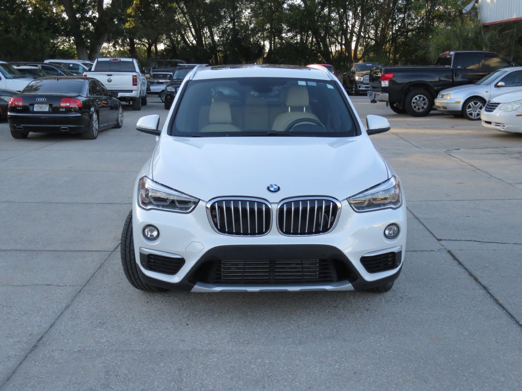 2017 BMW X1 Image 2