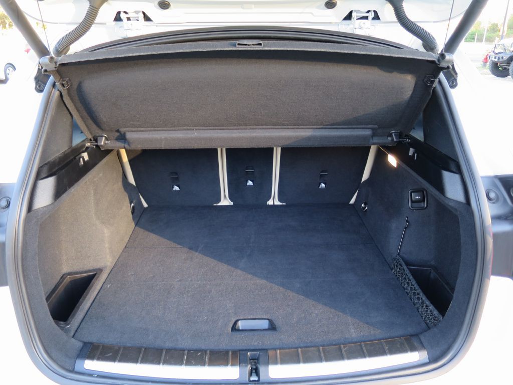 2017 BMW X1 Image 12