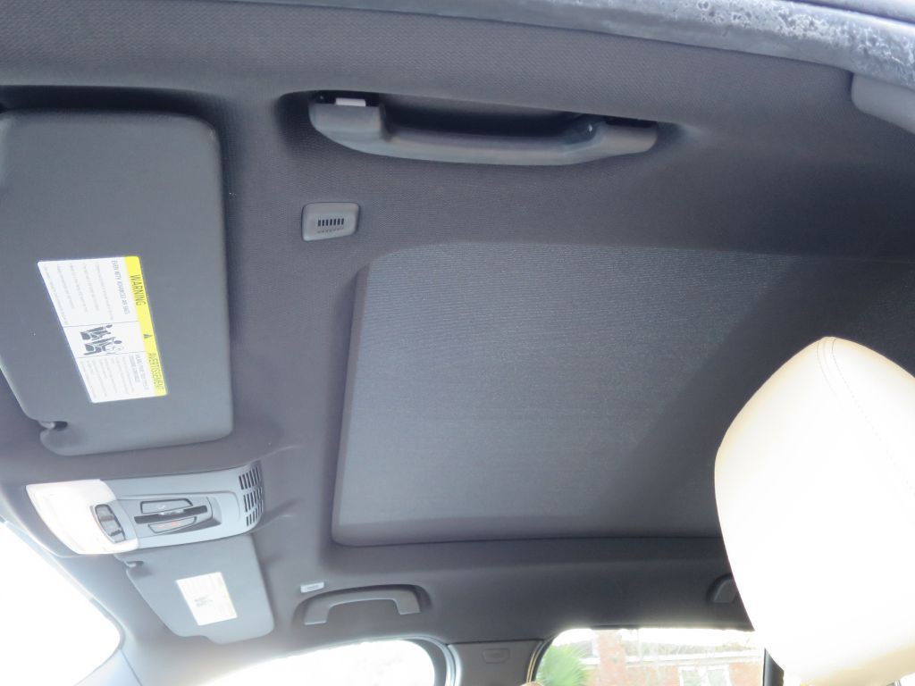 2017 BMW X1 Image 27