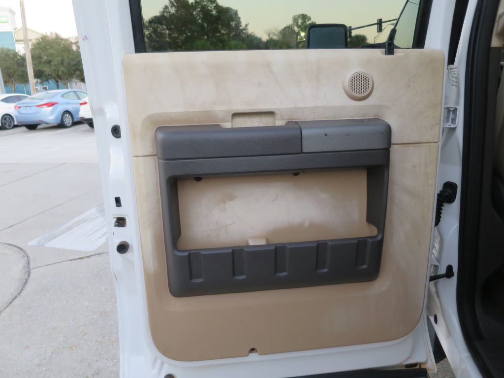 2012 Ford F-350 Image 17