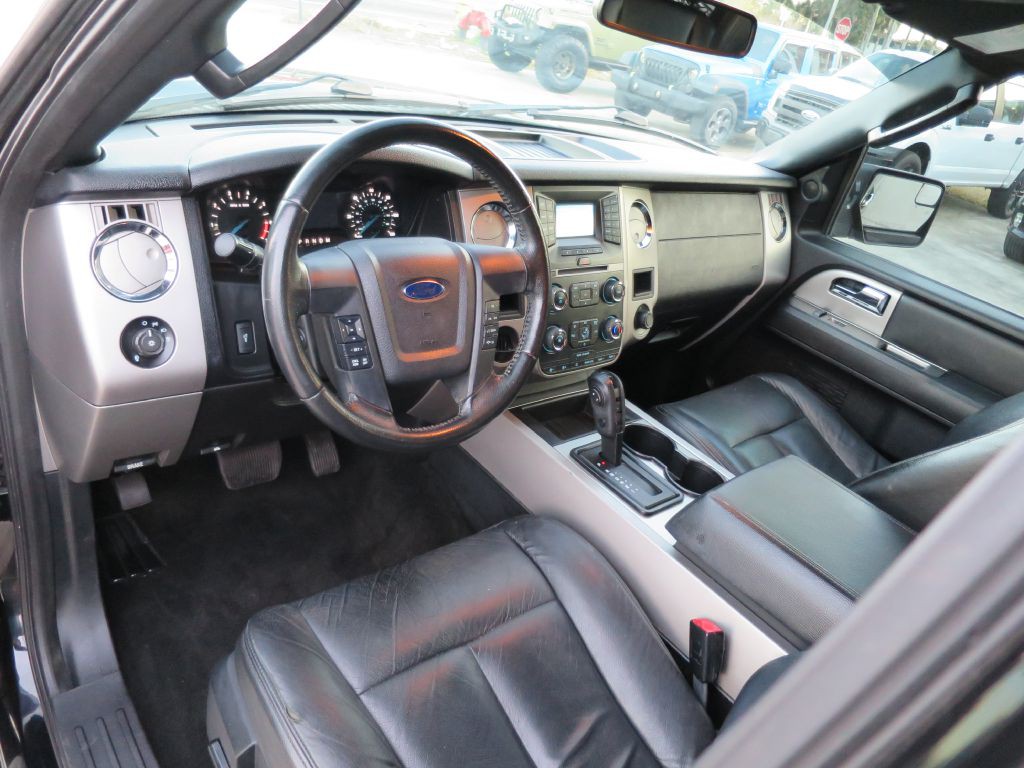 2017 Ford Expedition Image 9
