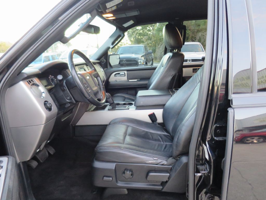 2017 Ford Expedition Image 10
