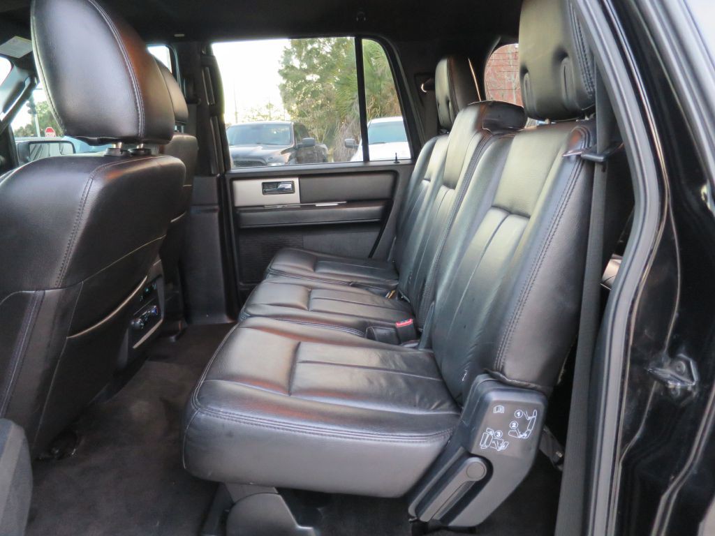2017 Ford Expedition Image 11