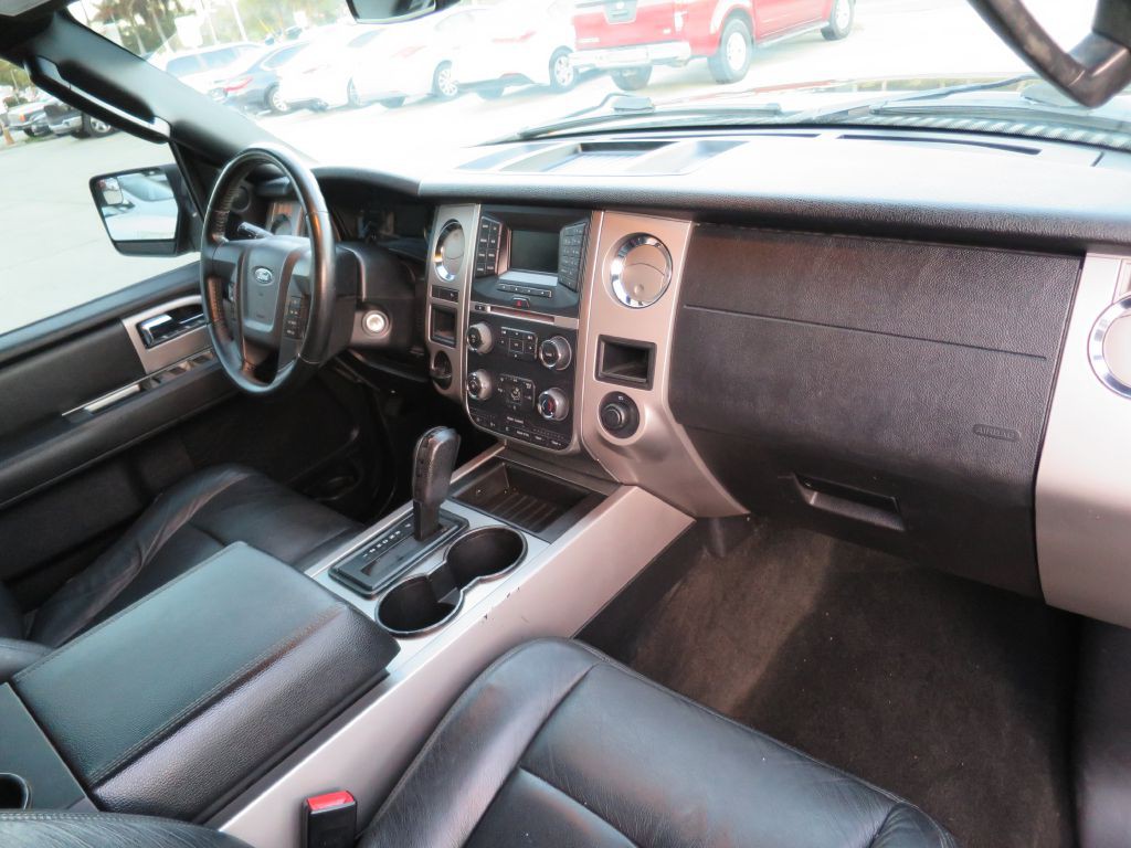 2017 Ford Expedition Image 15