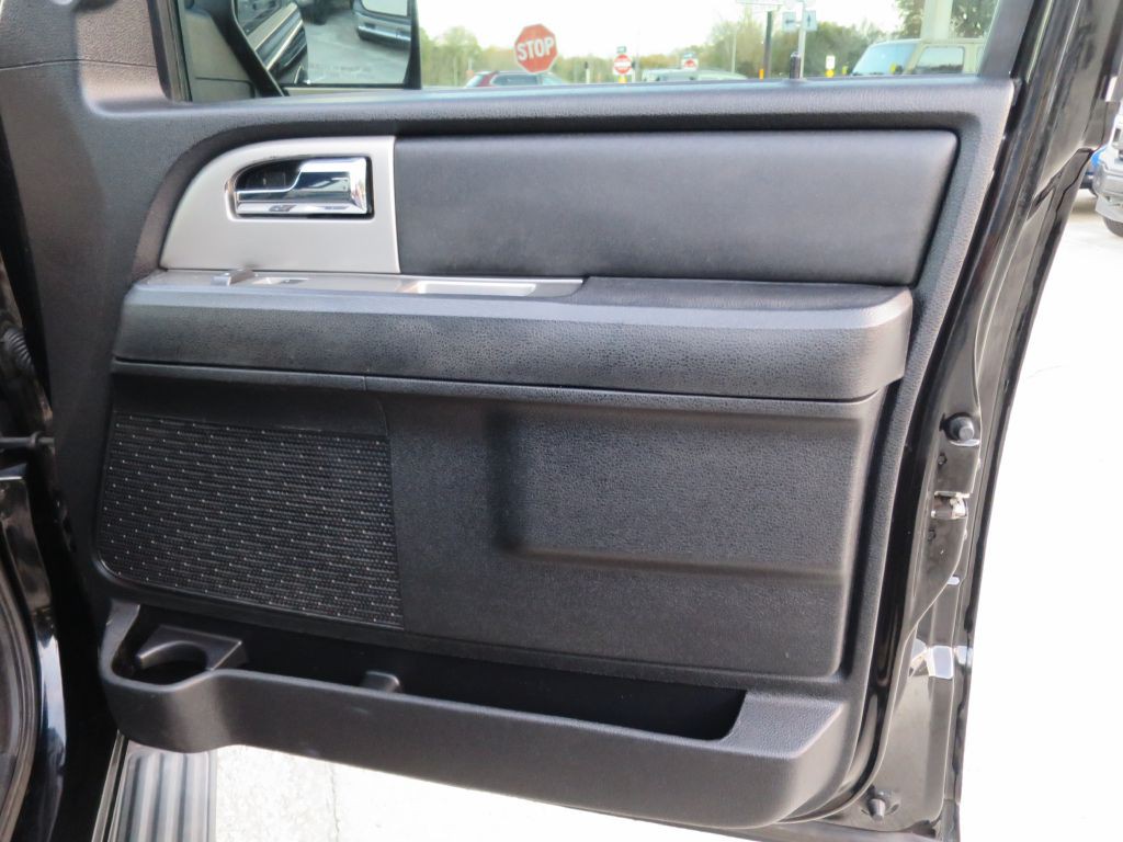 2017 Ford Expedition Image 17