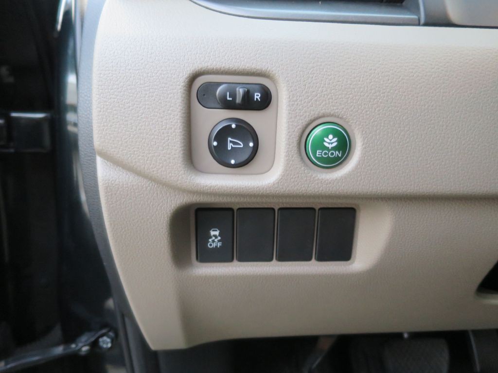 2017 Honda Pilot Image 21