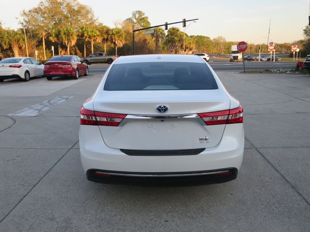 2013 Toyota Avalon Image 6
