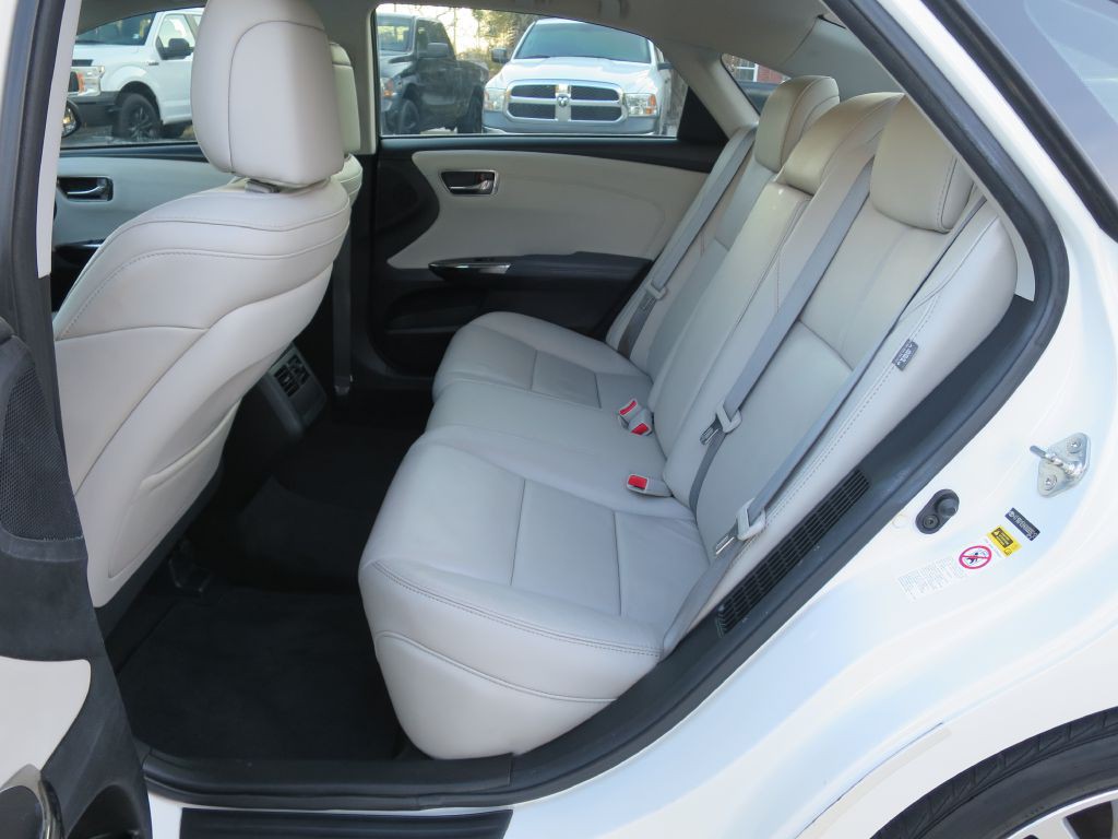 2013 Toyota Avalon Image 11